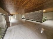 Renta de Casa sobre Av. Palmas