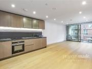 Palmer Road, London SW11, 1 bed flat to rent, £3,000 pcm...
