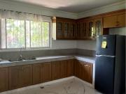 PALMS POINTE VILLAGE HOUSE 9 BEDROOM MUNITNLUPA