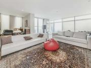 Pan Peninsula Square, Canary Wharf, E14