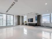 Pan Peninsula Square, Millwall, 2 Bedroom Flat