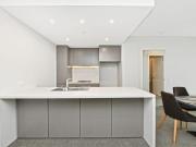 Panorama City & Harbour Bridge Skyline View | 2 Bed + 2...