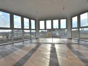 PANORAMA Ebene über der Stadt! Dachgeschoß Maisonette...