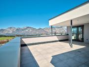 Panorama Penthouse – Ruhe, Weitblick & Design auf zwei...