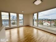 PANORAMA, TERRASSEN UND TOLLE AUFTEILUNG / PENTHOUSE /...