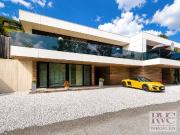 Panoramablick und moderne Architektur – Weitblick und...