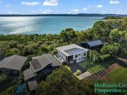 PANORAMIC BAY VIEWS WITH DUAL LIVING POTENTIAL