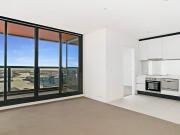 Panoramic City Living in the Heart of Melbourne