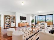 Panoramic City Views in the Heart of Victoria Park