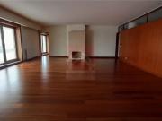 para alugar Apartamento de alto padrão de 244 m2, Rua de...