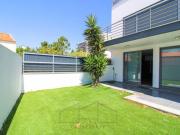 para alugar Casa de alto padrão de 274 m2, Charneca de...