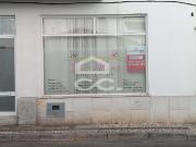 para arrendar com 3 divisões e grande montra, Beja,... para arrendar com 3 divisões e grande montra, Beja,...