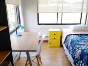 Para mujer estudiante/pasante en residencia...