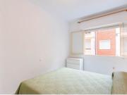 Para universitarios, apartamento pequeño junto al Corte...