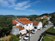 Para venda: Casa ampla com estabelecimento comercial e...