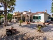 Para venda, Moradia 4 quartos, com piscina em Lagos, Atalaia