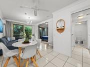 WATERFRONT ISLAND LIVING | SURFERS PARADISE