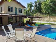 Paraíso ecológico com piscina