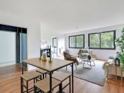 PARC DES BUTTES CHAUMONT / 4 PIECES À RAFRAÎCHIR AVEC...