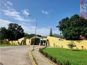 Parcela 2500 mt dentro de el Solar en Venta, Guataparo,...