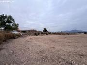 PARCELA CON CASITA A MIL METROS DEL PUEBLO