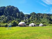 PARCELA CON YURTAS PARA PROYECTO TURÍSTICO EN SECTOR CHAMIZA