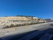 Parcela en venta en Lucena