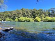 Parcela vista al volcán y acceso a rio en Pucón