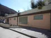 Parcheggio chiuso in vendita a Genova