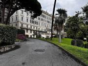 Parcheggio chiuso in vendita a Genova
