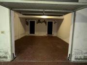 Parcheggio chiuso in vendita a Modena