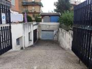 Parcheggio chiuso in vendita a Roma