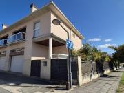 Pareado de esquina en Cizur Menor