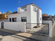 Pareado en venta en Almoradí, Alicante