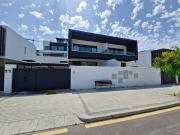 Pareado en venta en El Paraiso, Málaga Costa del Sol