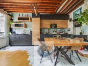 Paris 11ème Dernier étage d'exception !