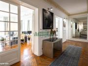 Paris 14 – 170m², pierre de taille, traversant avec... Paris 14 – 170m², pierre de taille, traversant avec...