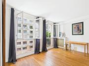 PARIS 15 EME GRENELLE T1 DE 30,58 M2
