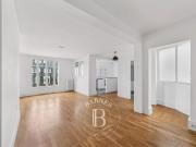 Exclusivité Paris 16 Auteuil Sud Etage élevé avec balcon...