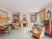 Paris 16 OCDE 2 chambres possibles A rénover Fort potentiel