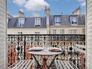 Paris 16e Assomption 5e étage avec ascenseur balcon...