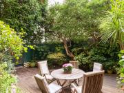 Paris 16e THÉOPHILE GAUTHIER / JASMIN Appartement à...