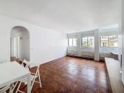 APPARTEMENT EN ETAGE ELEVE. DEUX CHAMBRES