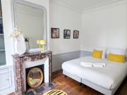 PARIS 17: 65m² Newly Renovated 2 Bedrooms