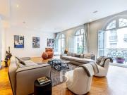 Paris 17 Wagram Courcelles Appartement familial et de...