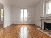 Paris 18e RUE CAULAINCOURT / LAMARCK Appartement à louer...