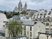 Paris 18ème ANVERS/ HALLE SAINT PIERRE 3 pièces en étage...