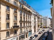 PARIS 18EME LOFT ATELIER ASCENSEUR VOLUMES RENOVE PAR...