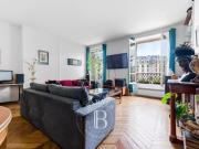 PARIS 1ER 3 PIECES LUMINEUX HAUSSMANNIEN