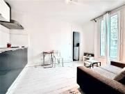 Paris 2e Rue Saint Denis 2 pièces 1 chambre 25 m²